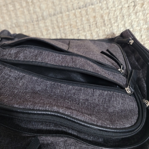 Baby Boom Adjustable Shoulder Strap Insulated Pockets Backpack Diaper Bag Black - Picture 6 of 11